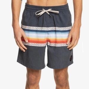 NWT. QUIKSILVER Men’s Boardshorts